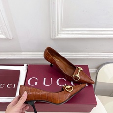 Gucci | 古驰 26𝐬𝐬 ⭐️ G家 主打系列终于面世,狠货值得期待!原有的经典 创造新设计 ✨ ❥2026 Gucci | 古驰 26𝐬𝐬 ⭐️ G家 主打系列终于面世,狠货值得期待!原有的经典 创造新设计 ✨ ❥2026