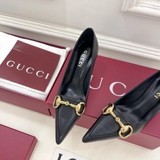 Gucci | 古驰 26𝐬𝐬 ⭐️ G家 主打系列终于面世,狠货值得期待!原有的经典 创造新设计 ✨ ❥2026 Gucci | 古驰 26𝐬𝐬 ⭐️ G家 主打系列终于面世,狠货值得期待!原有的经典 创造新设计 ✨ ❥2026