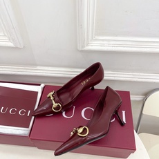 Gucci | 古驰 26𝐬𝐬 ⭐️ G家 主打系列终于面世,狠货值得期待!原有的经典 创造新设计 ✨ ❥2026 Gucci | 古驰 26𝐬𝐬 ⭐️ G家 主打系列终于面世,狠货值得期待!原有的经典 创造新设计 ✨ ❥2026