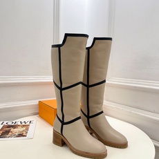 🐎𝐇𝐄𝐑𝐌𝐄* 爱玛仕 26𝐬𝐬 🌈专柜新款 2026秋冬新品 经典复古高筒粗跟毛毛雪地靴系列〰 ◽鞋面:原版特定小 🐎𝐇𝐄𝐑𝐌𝐄* 爱玛仕 26𝐬𝐬 🌈专柜新款 2026秋冬新品 经典复古高筒粗跟毛毛雪地靴系列〰 ◽鞋面:原版特定小