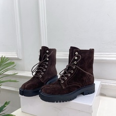 Maison Margiela· 马吉拉26𝐬𝐬 2026秋冬新品 MM6系带分趾情侣款马丁靴短靴———————— M Maison Margiela· 马吉拉26𝐬𝐬 2026秋冬新品 MM6系带分趾情侣款马丁靴短靴———————— M