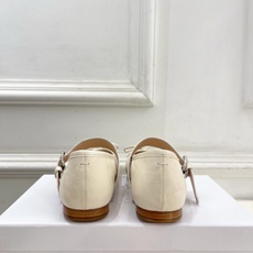 Maison Margiela· 马吉拉26𝐬𝐬 2026秋冬新品 MM6蝴蝶结分趾玛丽珍芭蕾鞋———————— MM Maison Margiela· 马吉拉26𝐬𝐬 2026秋冬新品 MM6蝴蝶结分趾玛丽珍芭蕾鞋———————— MM