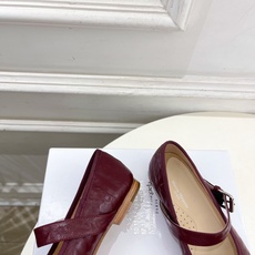 Maison Margiela· 马吉拉26𝐬𝐬 2026秋冬新品 MM6蝴蝶结分趾玛丽珍芭蕾鞋———————— MM Maison Margiela· 马吉拉26𝐬𝐬 2026秋冬新品 MM6蝴蝶结分趾玛丽珍芭蕾鞋———————— MM