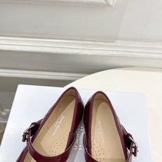 Maison Margiela· 马吉拉26𝐬𝐬 2026秋冬新品 MM6蝴蝶结分趾玛丽珍芭蕾鞋———————— MM Maison Margiela· 马吉拉26𝐬𝐬 2026秋冬新品 MM6蝴蝶结分趾玛丽珍芭蕾鞋———————— MM