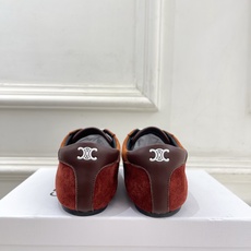 CELINE | 赛琳 26𝐬𝐬 💛2026秋冬新品 复古拼色镂空德训运动鞋 上新! 🔜BS 这一季的赛琳真的是开 CELINE | 赛琳 26𝐬𝐬 💛2026秋冬新品 复古拼色镂空德训运动鞋 上新! 🔜BS 这一季的赛琳真的是开