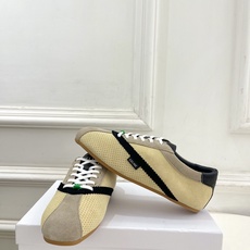 CELINE | 赛琳 26𝐬𝐬 💛2026秋冬新品 复古拼色镂空德训运动鞋 上新! 🔜BS 这一季的赛琳真的是开 CELINE | 赛琳 26𝐬𝐬 💛2026秋冬新品 复古拼色镂空德训运动鞋 上新! 🔜BS 这一季的赛琳真的是开