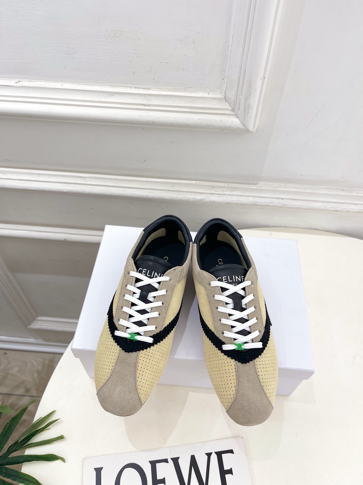 CELINE  | 赛琳  26𝐬𝐬  💛2026秋冬新品 复古拼色镂空德训运动鞋 上新！ 🔜BS 这一季的赛琳真的是开