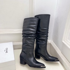 CELINE | 赛琳 26𝐬𝐬 💛2026秋冬新品 复古金属头西部粗跟堆堆靴长靴 上新! 🔜BS 这一季的赛琳真 CELINE | 赛琳 26𝐬𝐬 💛2026秋冬新品 复古金属头西部粗跟堆堆靴长靴 上新! 🔜BS 这一季的赛琳真