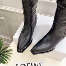 CELINE | 赛琳 26𝐬𝐬 💛2026秋冬新品 复古金属头西部粗跟堆堆靴长靴 上新! 🔜BS 这一季的赛琳真 CELINE | 赛琳 26𝐬𝐬 💛2026秋冬新品 复古金属头西部粗跟堆堆靴长靴 上新! 🔜BS 这一季的赛琳真