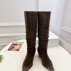 CELINE | 赛琳 26𝐬𝐬 💛2026秋冬新品 复古金属头西部粗跟堆堆靴长靴 上新! 🔜BS 这一季的赛琳真 CELINE | 赛琳 26𝐬𝐬 💛2026秋冬新品 复古金属头西部粗跟堆堆靴长靴 上新! 🔜BS 这一季的赛琳真