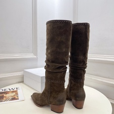CELINE | 赛琳 26𝐬𝐬 💛2026秋冬新品 复古金属头西部粗跟堆堆靴长靴 上新! 🔜BS 这一季的赛琳真 CELINE | 赛琳 26𝐬𝐬 💛2026秋冬新品 复古金属头西部粗跟堆堆靴长靴 上新! 🔜BS 这一季的赛琳真