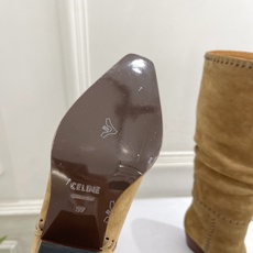 CELINE | 赛琳 26𝐬𝐬 💛2026秋冬新品 复古金属头西部粗跟堆堆靴长靴 上新! 🔜BS 这一季的赛琳真 CELINE | 赛琳 26𝐬𝐬 💛2026秋冬新品 复古金属头西部粗跟堆堆靴长靴 上新! 🔜BS 这一季的赛琳真