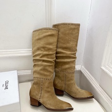 CELINE | 赛琳 26𝐬𝐬 💛2026秋冬新品 复古金属头西部粗跟堆堆靴长靴 上新! 🔜BS 这一季的赛琳真 CELINE | 赛琳 26𝐬𝐬 💛2026秋冬新品 复古金属头西部粗跟堆堆靴长靴 上新! 🔜BS 这一季的赛琳真
