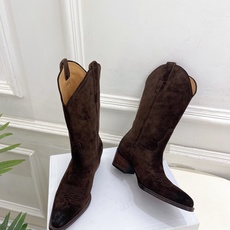 CELINE | 赛琳 26𝐬𝐬 💛2026秋冬新品 复古西部刺绣粗跟短靴 上新! 🔜BS 这一季的赛琳真的是开了 CELINE | 赛琳 26𝐬𝐬 💛2026秋冬新品 复古西部刺绣粗跟短靴 上新! 🔜BS 这一季的赛琳真的是开了