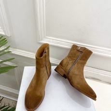 CELINE | 赛琳 26𝐬𝐬 💛2026秋冬新品 凯旋门复古西部粗跟侧拉链短靴 上新! 🔜BS 这一季的赛琳真 CELINE | 赛琳 26𝐬𝐬 💛2026秋冬新品 凯旋门复古西部粗跟侧拉链短靴 上新! 🔜BS 这一季的赛琳真