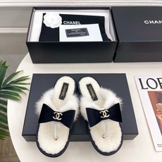 𝐂𝐇𝐀𝐍𝐄𝐋 | 小香 26𝐬𝐬 🦋2026 新品专柜经典走秀款 小香双C蝴蝶结夹脚平底毛毛拖 系列上新〰 🍬 B 𝐂𝐇𝐀𝐍𝐄𝐋 | 小香 26𝐬𝐬 🦋2026 新品专柜经典走秀款 小香双C蝴蝶结夹脚平底毛毛拖 系列上新〰 🍬 B