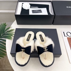 𝐂𝐇𝐀𝐍𝐄𝐋 | 小香 26𝐬𝐬 🦋2026 新品专柜经典走秀款 小香双C蝴蝶结夹脚平底毛毛拖 系列上新〰 🍬 B 𝐂𝐇𝐀𝐍𝐄𝐋 | 小香 26𝐬𝐬 🦋2026 新品专柜经典走秀款 小香双C蝴蝶结夹脚平底毛毛拖 系列上新〰 🍬 B