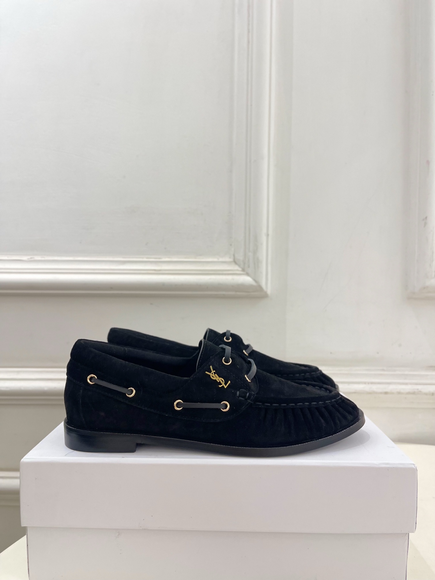 SAIN*LAURENT 圣罗兰 26𝐬𝐬 ☘️2026秋冬新品YSL褶皱情侣款乐福鞋 小皮鞋上新☑️ ————— SAIN*LAURENT 圣罗兰 26𝐬𝐬 ☘️2026秋冬新品YSL褶皱情侣款乐福鞋 小皮鞋上新☑️ —————
