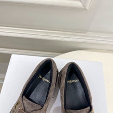 SAIN*LAURENT 圣罗兰 26𝐬𝐬 ☘️2026秋冬新品YSL褶皱情侣款乐福鞋 小皮鞋上新☑️ ————— SAIN*LAURENT 圣罗兰 26𝐬𝐬 ☘️2026秋冬新品YSL褶皱情侣款乐福鞋 小皮鞋上新☑️ —————