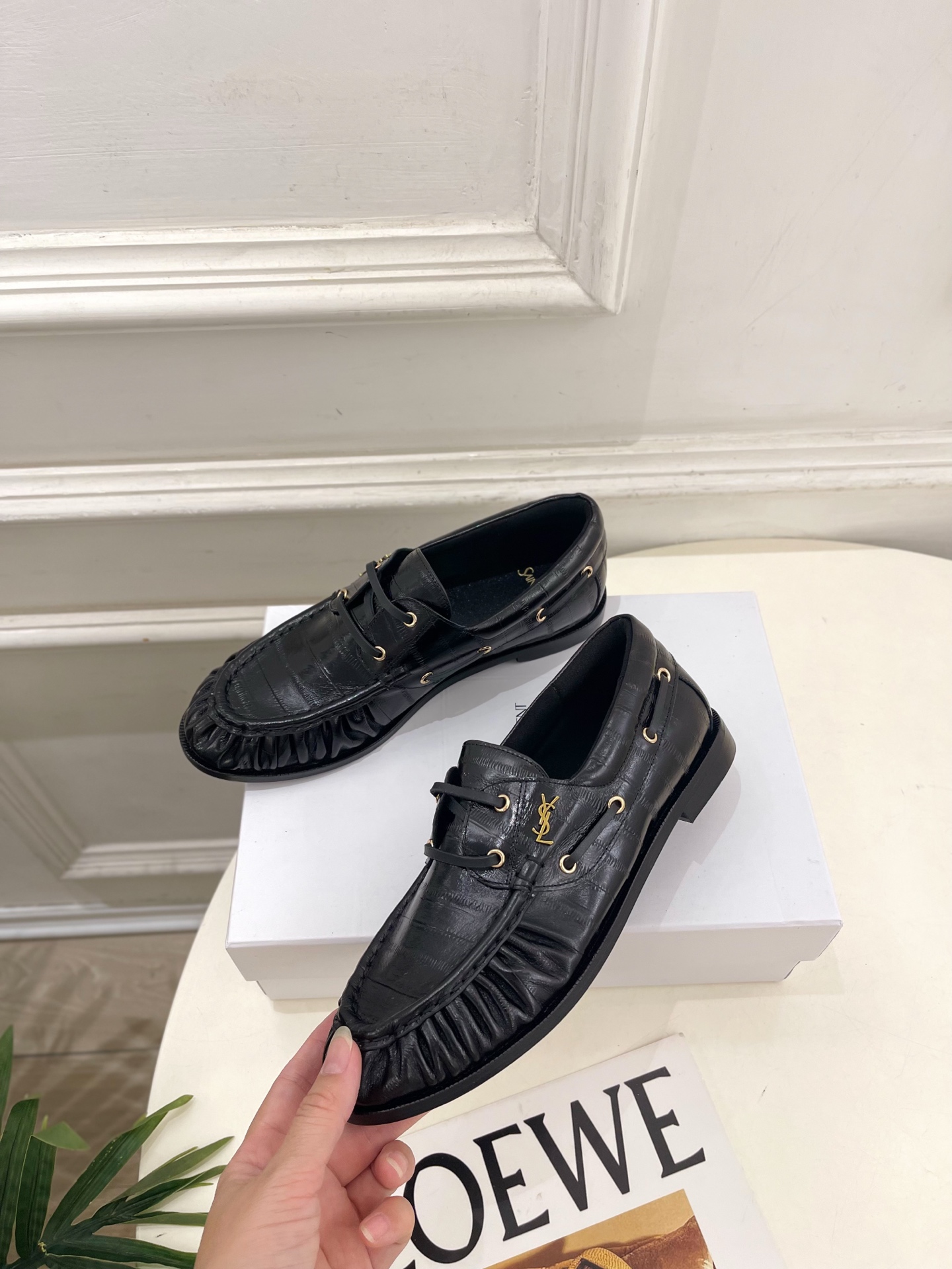SAIN*LAURENT 圣罗兰 26𝐬𝐬 ☘️2026秋冬新品YSL褶皱情侣款乐福鞋 小皮鞋上新☑️ ————— SAIN*LAURENT 圣罗兰 26𝐬𝐬 ☘️2026秋冬新品YSL褶皱情侣款乐福鞋 小皮鞋上新☑️ —————