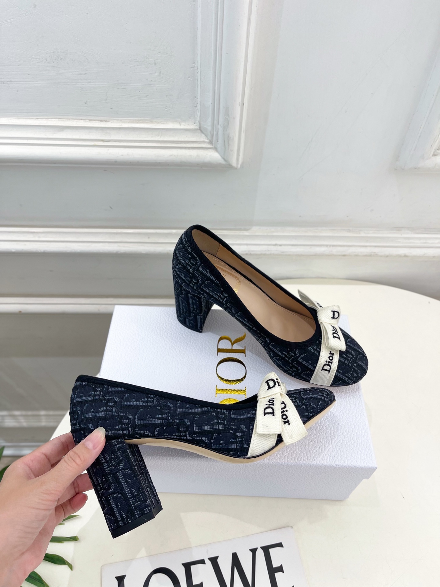 Dior | 迪奥 26𝐬𝐬 🧡💚2026秋冬新品 顶级版本⚠️ 专柜主打新款 J'Adior 字母饰带蝴蝶结高跟 Dior | 迪奥 26𝐬𝐬 🧡💚2026秋冬新品 顶级版本⚠️ 专柜主打新款 J'Adior 字母饰带蝴蝶结高跟