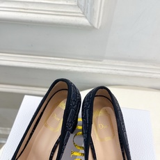 Dior | 迪奥 26𝐬𝐬 🧡💚2026秋冬新品 顶级版本⚠️ 专柜主打新款 J'Adior 字母饰带蝴蝶结高跟 Dior | 迪奥 26𝐬𝐬 🧡💚2026秋冬新品 顶级版本⚠️ 专柜主打新款 J'Adior 字母饰带蝴蝶结高跟