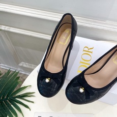 Dior | 迪奥 26𝐬𝐬 🧡💚2026秋冬新品 顶级版本⚠️ 专柜主打新款 J'Adio藤格纹蝴蝶结珍珠高跟单 Dior | 迪奥 26𝐬𝐬 🧡💚2026秋冬新品 顶级版本⚠️ 专柜主打新款 J'Adio藤格纹蝴蝶结珍珠高跟单