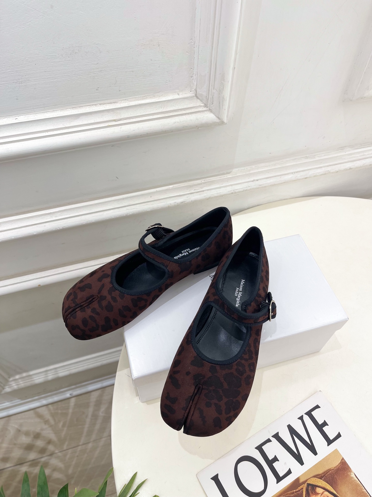 Maison Margiela· 马吉拉26𝐬𝐬 2026秋冬新品 MM6复古分趾玛丽珍芭蕾鞋———————— MM6 Maison Margiela· 马吉拉26𝐬𝐬 2026秋冬新品 MM6复古分趾玛丽珍芭蕾鞋———————— MM6