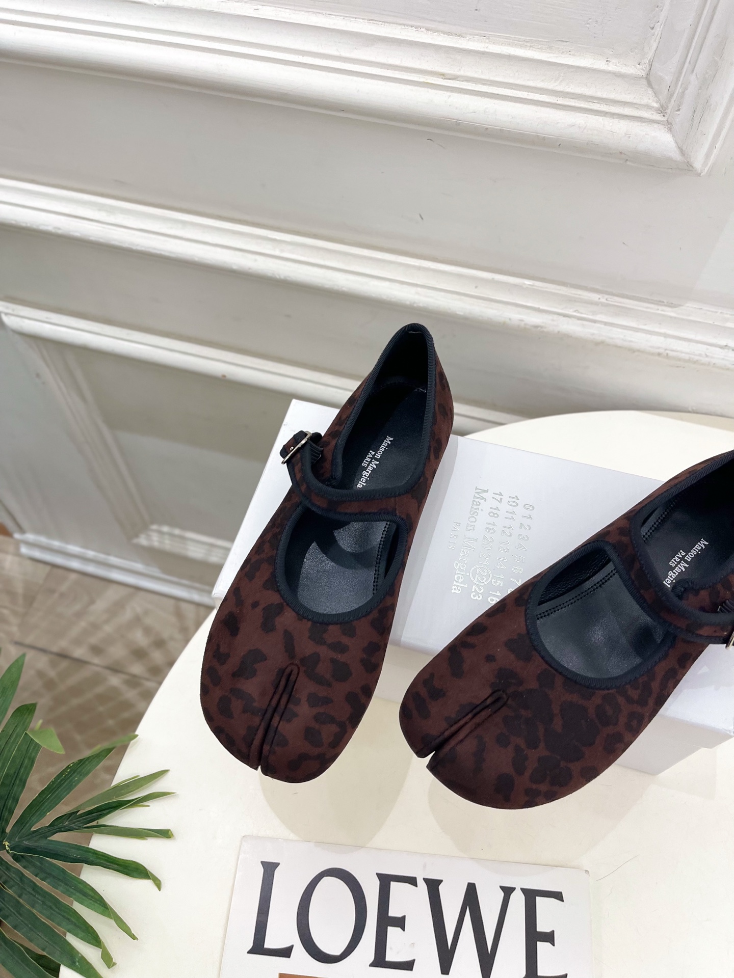 Maison Margiela· 马吉拉26𝐬𝐬 2026秋冬新品 MM6复古分趾玛丽珍芭蕾鞋———————— MM6 Maison Margiela· 马吉拉26𝐬𝐬 2026秋冬新品 MM6复古分趾玛丽珍芭蕾鞋———————— MM6
