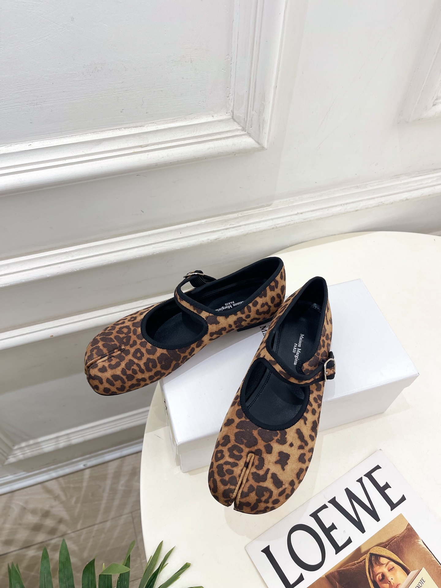 Maison Margiela· 马吉拉26𝐬𝐬 2026秋冬新品 MM6复古分趾玛丽珍芭蕾鞋———————— MM6 Maison Margiela· 马吉拉26𝐬𝐬 2026秋冬新品 MM6复古分趾玛丽珍芭蕾鞋———————— MM6
