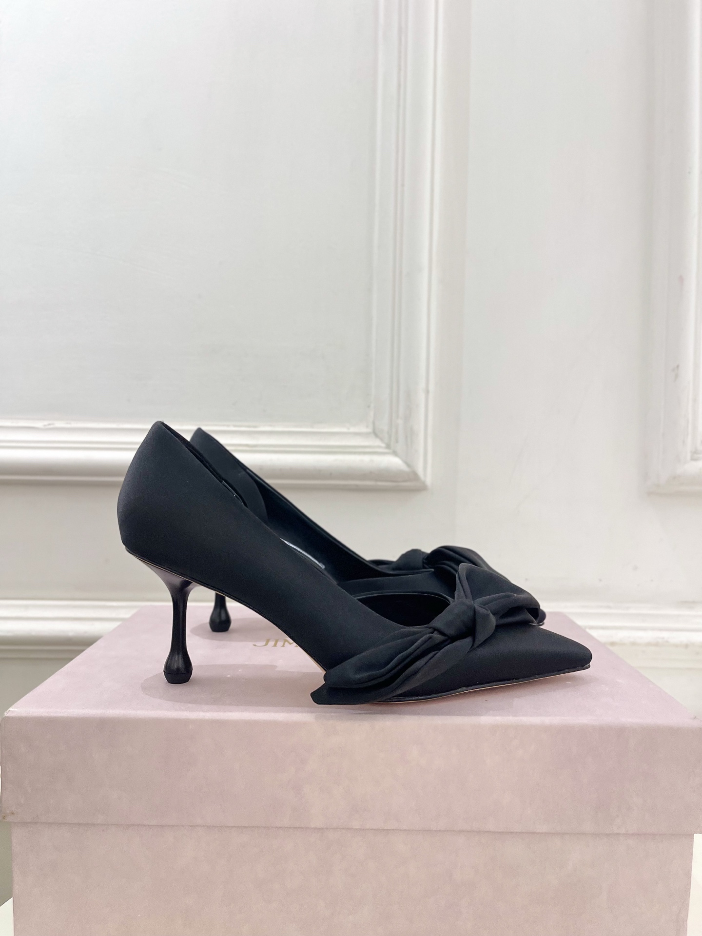 JimmyChoo 吉米周 26𝐬𝐬 ——— ✨ 2026秋冬新品 专柜最新JC尖头蝴蝶结内空高跟凉鞋 BS JimmyChoo 吉米周 26𝐬𝐬 ——— ✨ 2026秋冬新品 专柜最新JC尖头蝴蝶结内空高跟凉鞋 BS