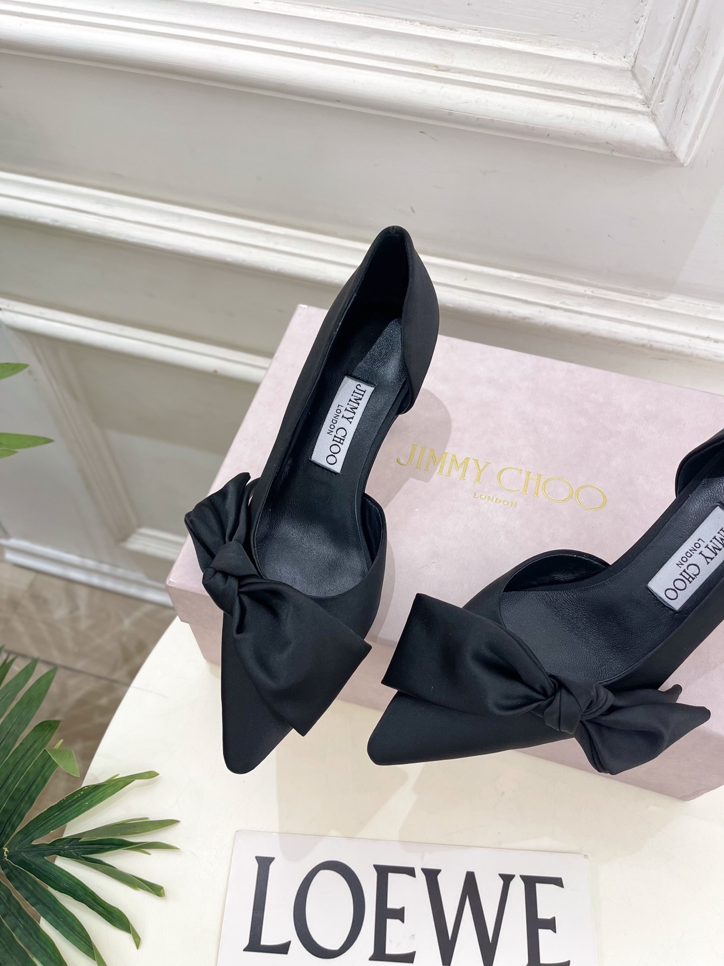 JimmyChoo 吉米周 26𝐬𝐬 ——— ✨ 2026秋冬新品 专柜最新JC尖头蝴蝶结内空高跟凉鞋 BS JimmyChoo 吉米周 26𝐬𝐬 ——— ✨ 2026秋冬新品 专柜最新JC尖头蝴蝶结内空高跟凉鞋 BS