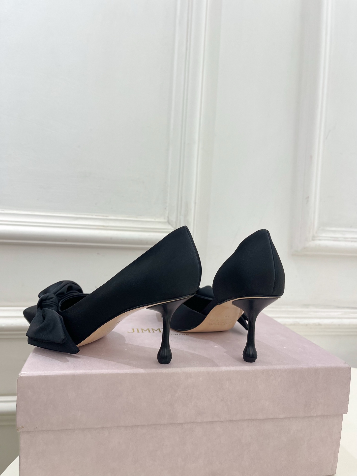 JimmyChoo 吉米周 26𝐬𝐬 ——— ✨ 2026秋冬新品 专柜最新JC尖头蝴蝶结内空高跟凉鞋 BS JimmyChoo 吉米周 26𝐬𝐬 ——— ✨ 2026秋冬新品 专柜最新JC尖头蝴蝶结内空高跟凉鞋 BS