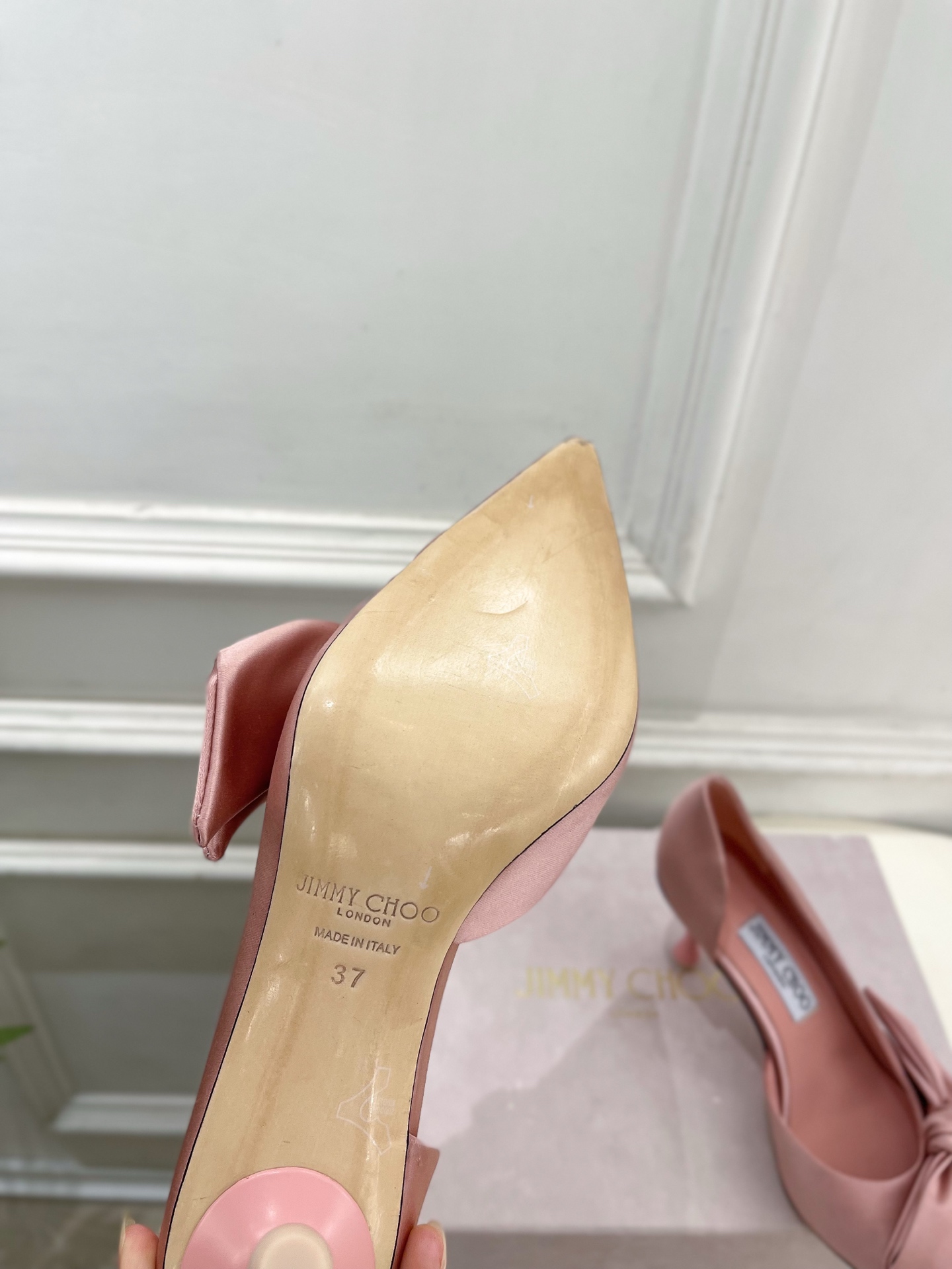 JimmyChoo 吉米周 26𝐬𝐬 ———      ✨ 2026秋冬新品 专柜最新JC尖头蝴蝶结内空高跟凉鞋  BS