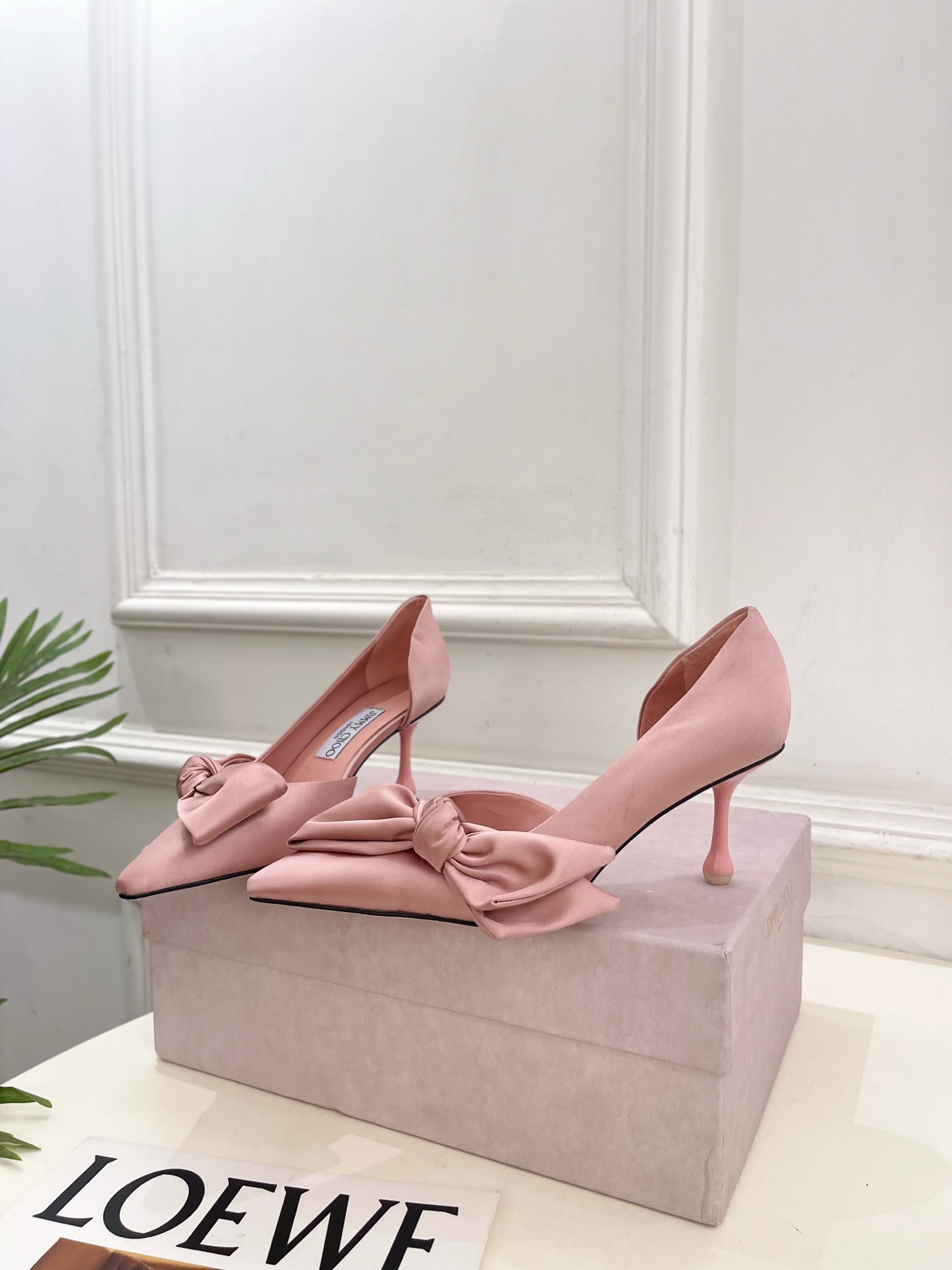 JimmyChoo 吉米周 26𝐬𝐬 ———      ✨ 2026秋冬新品 专柜最新JC尖头蝴蝶结内空高跟凉鞋  BS