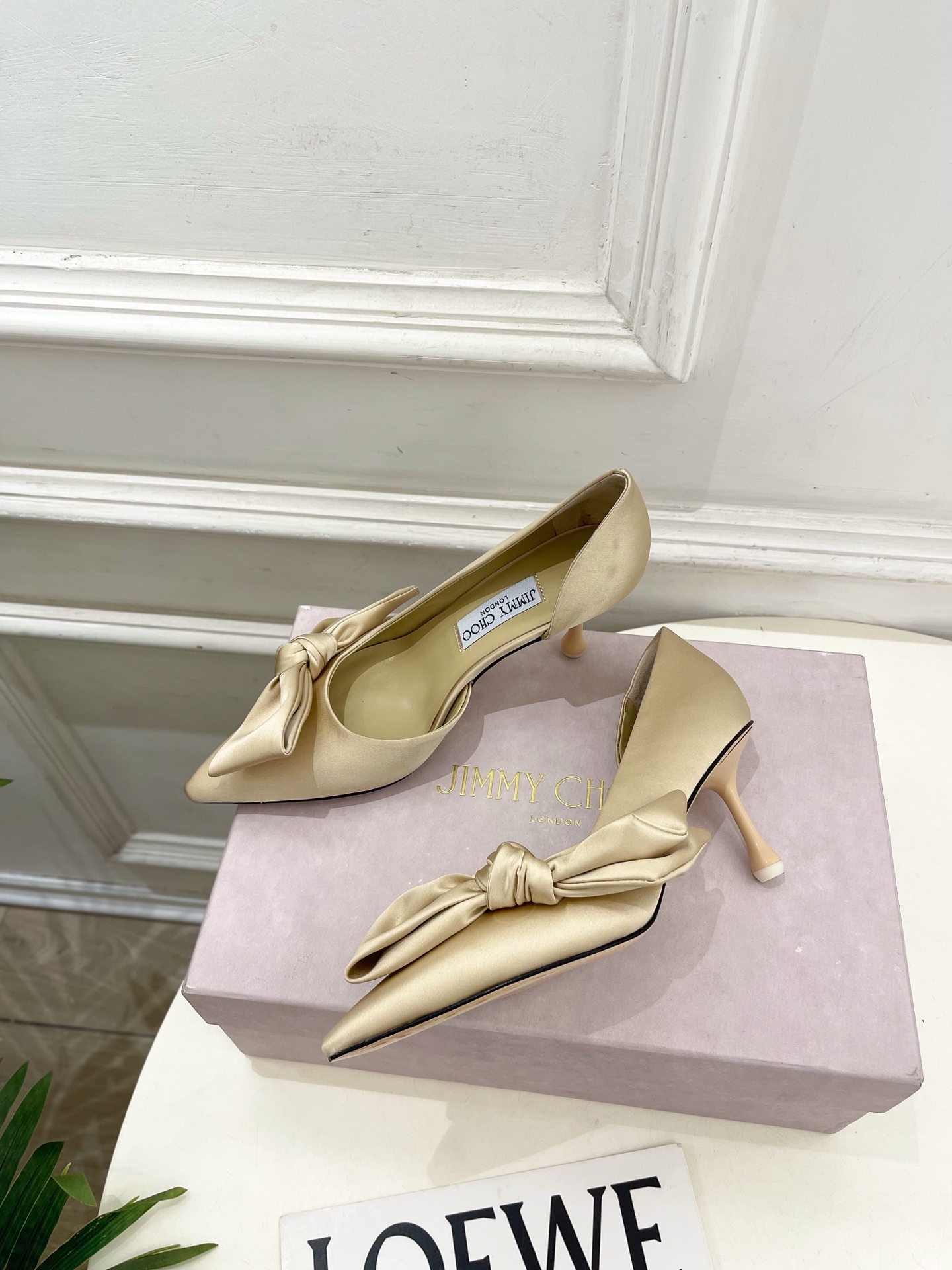 JimmyChoo 吉米周 26𝐬𝐬 ——— ✨ 2026秋冬新品 专柜最新JC尖头蝴蝶结内空高跟凉鞋 BS JimmyChoo 吉米周 26𝐬𝐬 ——— ✨ 2026秋冬新品 专柜最新JC尖头蝴蝶结内空高跟凉鞋 BS
