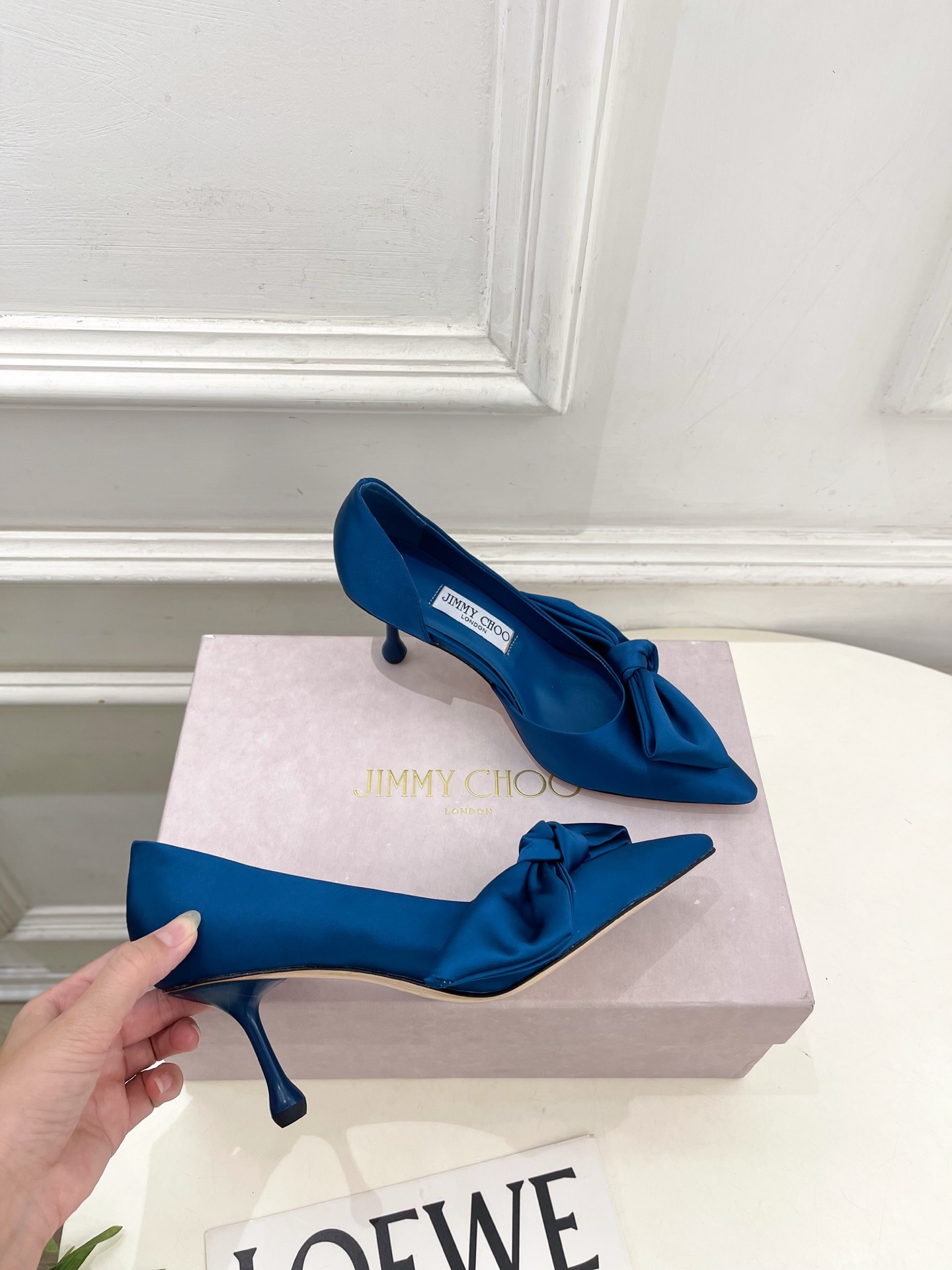 JimmyChoo 吉米周 26𝐬𝐬 ——— ✨ 2026秋冬新品 专柜最新JC尖头蝴蝶结内空高跟凉鞋 BS JimmyChoo 吉米周 26𝐬𝐬 ——— ✨ 2026秋冬新品 专柜最新JC尖头蝴蝶结内空高跟凉鞋 BS