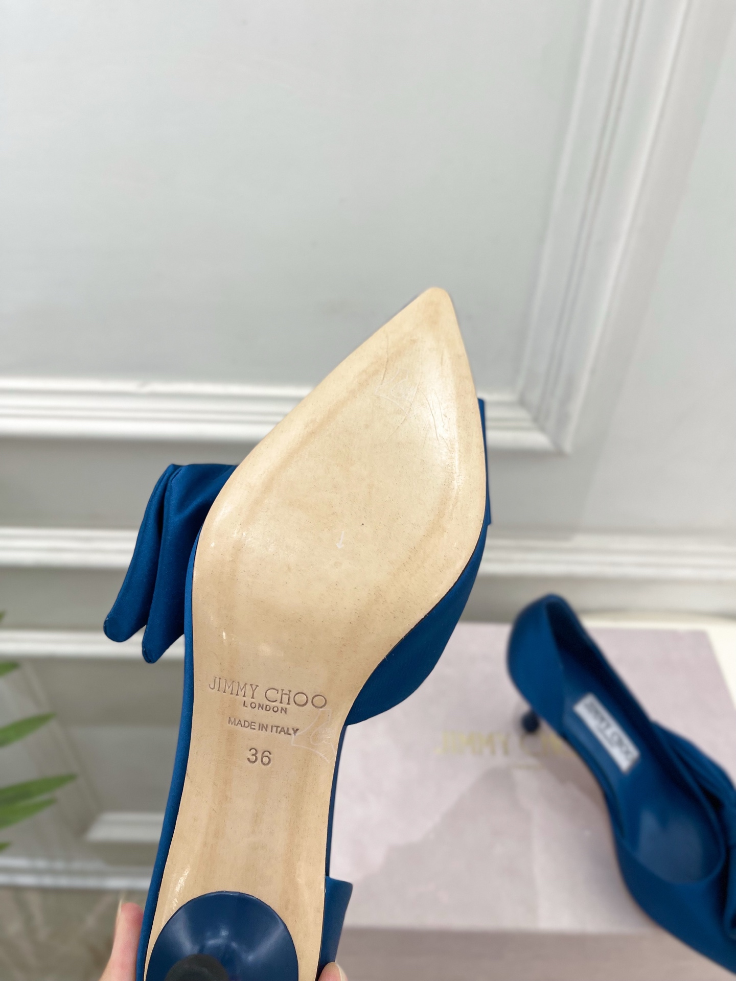 JimmyChoo 吉米周 26𝐬𝐬 ——— ✨ 2026秋冬新品 专柜最新JC尖头蝴蝶结内空高跟凉鞋 BS JimmyChoo 吉米周 26𝐬𝐬 ——— ✨ 2026秋冬新品 专柜最新JC尖头蝴蝶结内空高跟凉鞋 BS