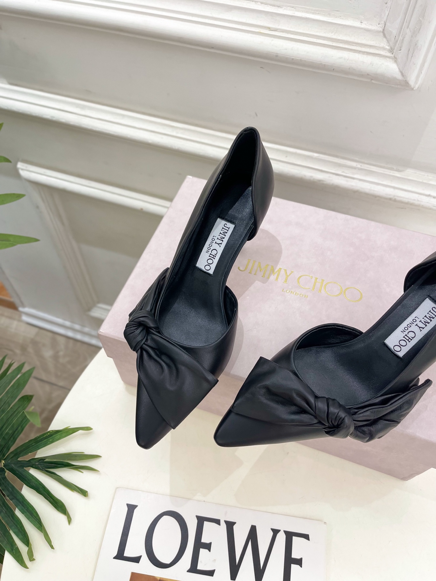 JimmyChoo 吉米周 26𝐬𝐬 ——— ✨ 2026秋冬新品 专柜最新JC尖头蝴蝶结内空高跟凉鞋 BS JimmyChoo 吉米周 26𝐬𝐬 ——— ✨ 2026秋冬新品 专柜最新JC尖头蝴蝶结内空高跟凉鞋 BS