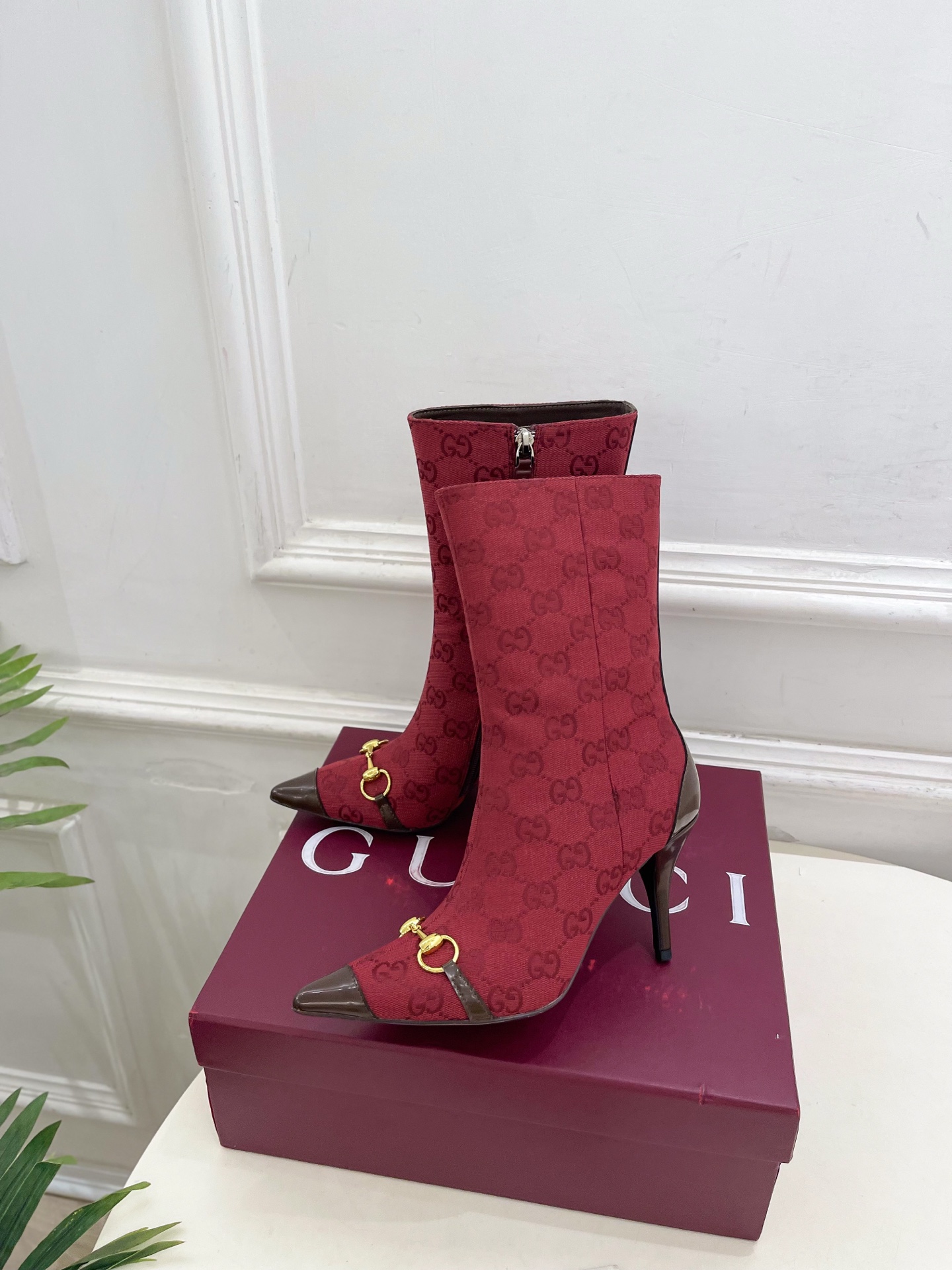 Gucci |  古驰  26𝐬𝐬  ⭐️ G家 主打系列终于面世，狠货值得期待！原有的经典 创造新设计 ✨ ❥2026