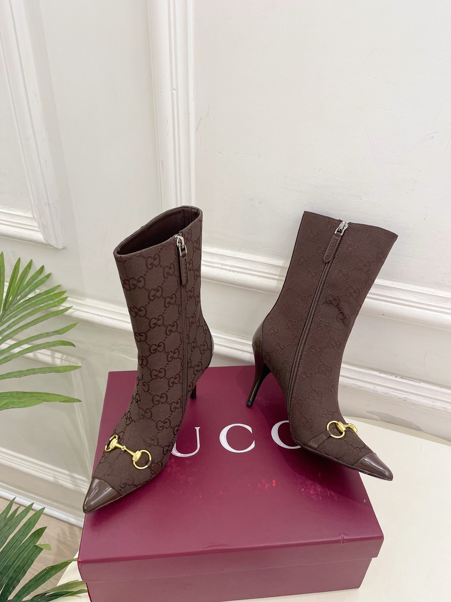 Gucci |  古驰  26𝐬𝐬  ⭐️ G家 主打系列终于面世，狠货值得期待！原有的经典 创造新设计 ✨ ❥2026