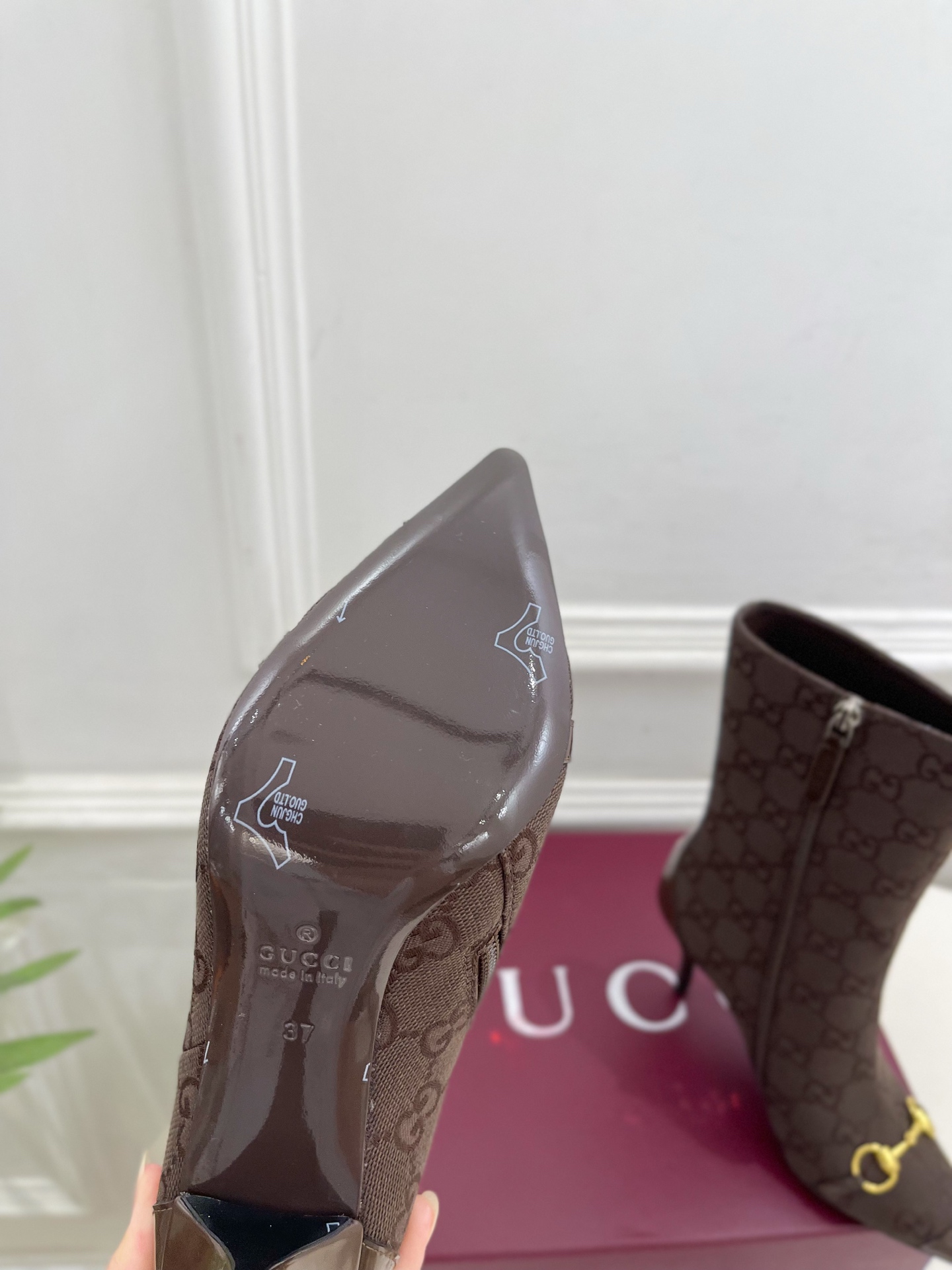 Gucci |  古驰  26𝐬𝐬  ⭐️ G家 主打系列终于面世，狠货值得期待！原有的经典 创造新设计 ✨ ❥2026