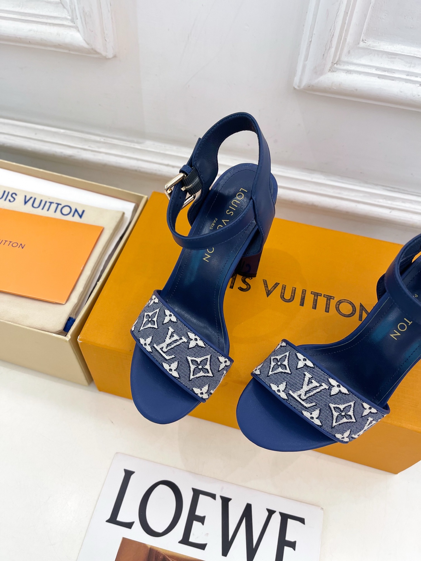 LV | 路易威登 26𝐬𝐬 🧡💚2026新品 顶级版本⚠️原版一致 专柜主打最新款 LV经典♣️梅花跟一字带 LV | 路易威登 26𝐬𝐬 🧡💚2026新品 顶级版本⚠️原版一致 专柜主打最新款 LV经典♣️梅花跟一字带