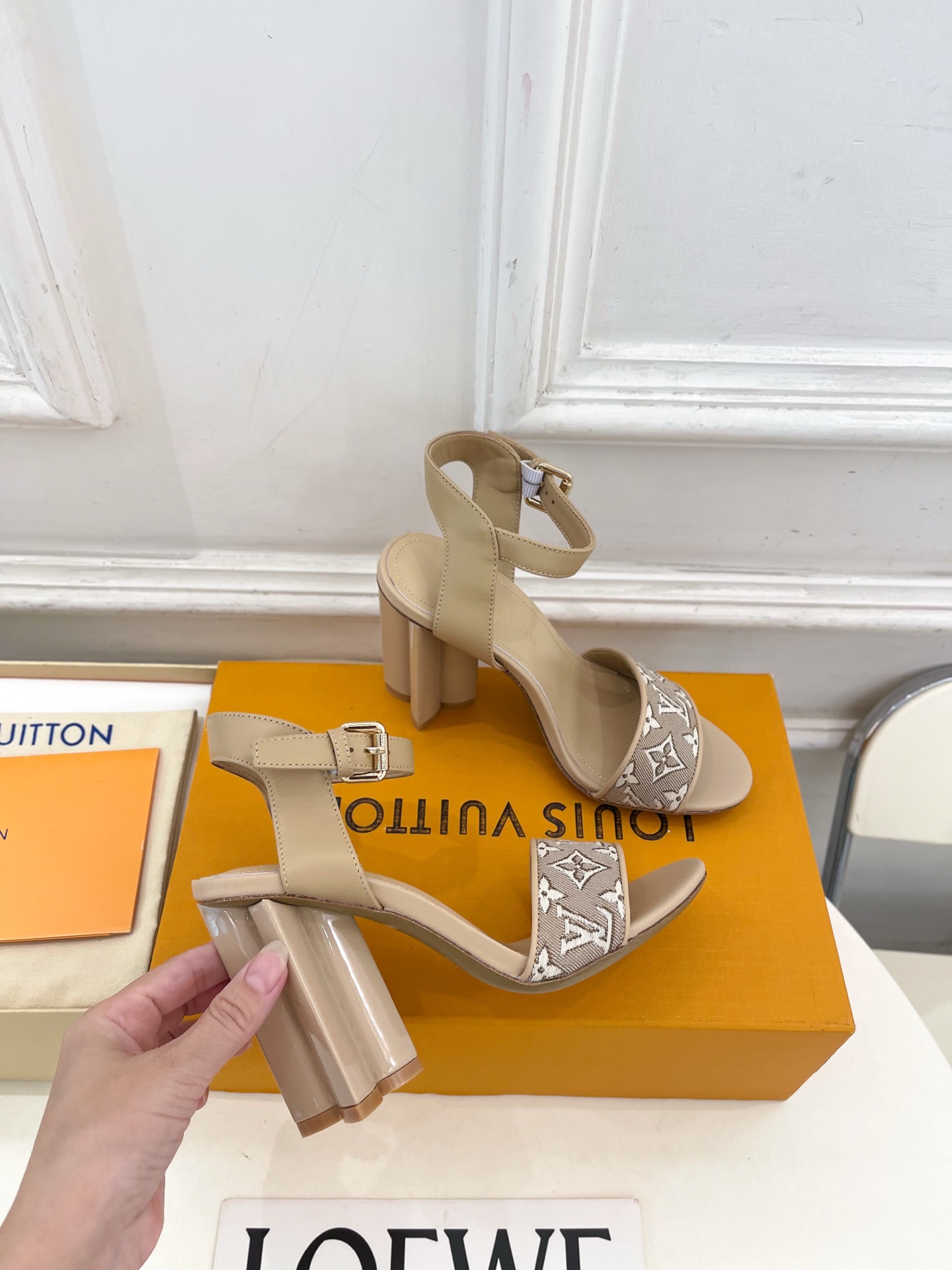 LV | 路易威登 26𝐬𝐬 🧡💚2026新品 顶级版本⚠️原版一致 专柜主打最新款 LV经典♣️梅花跟一字带 LV | 路易威登 26𝐬𝐬 🧡💚2026新品 顶级版本⚠️原版一致 专柜主打最新款 LV经典♣️梅花跟一字带