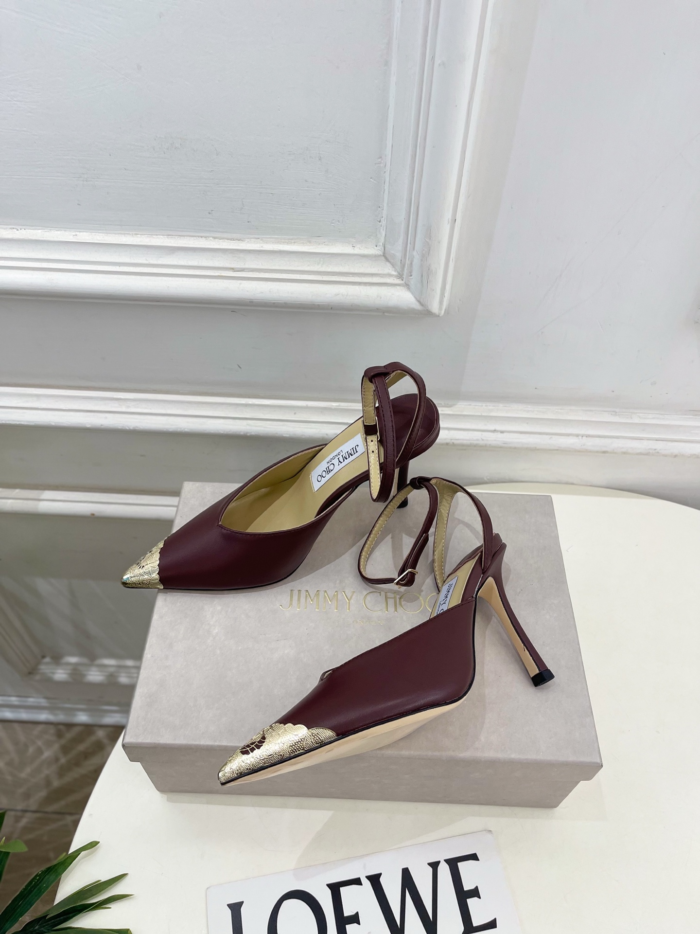 JimmyChoo 吉米周 26𝐬𝐬 ———      ✨ 2026新品 专柜最新JC金属头尖头高跟凉鞋  BS名媛气质
