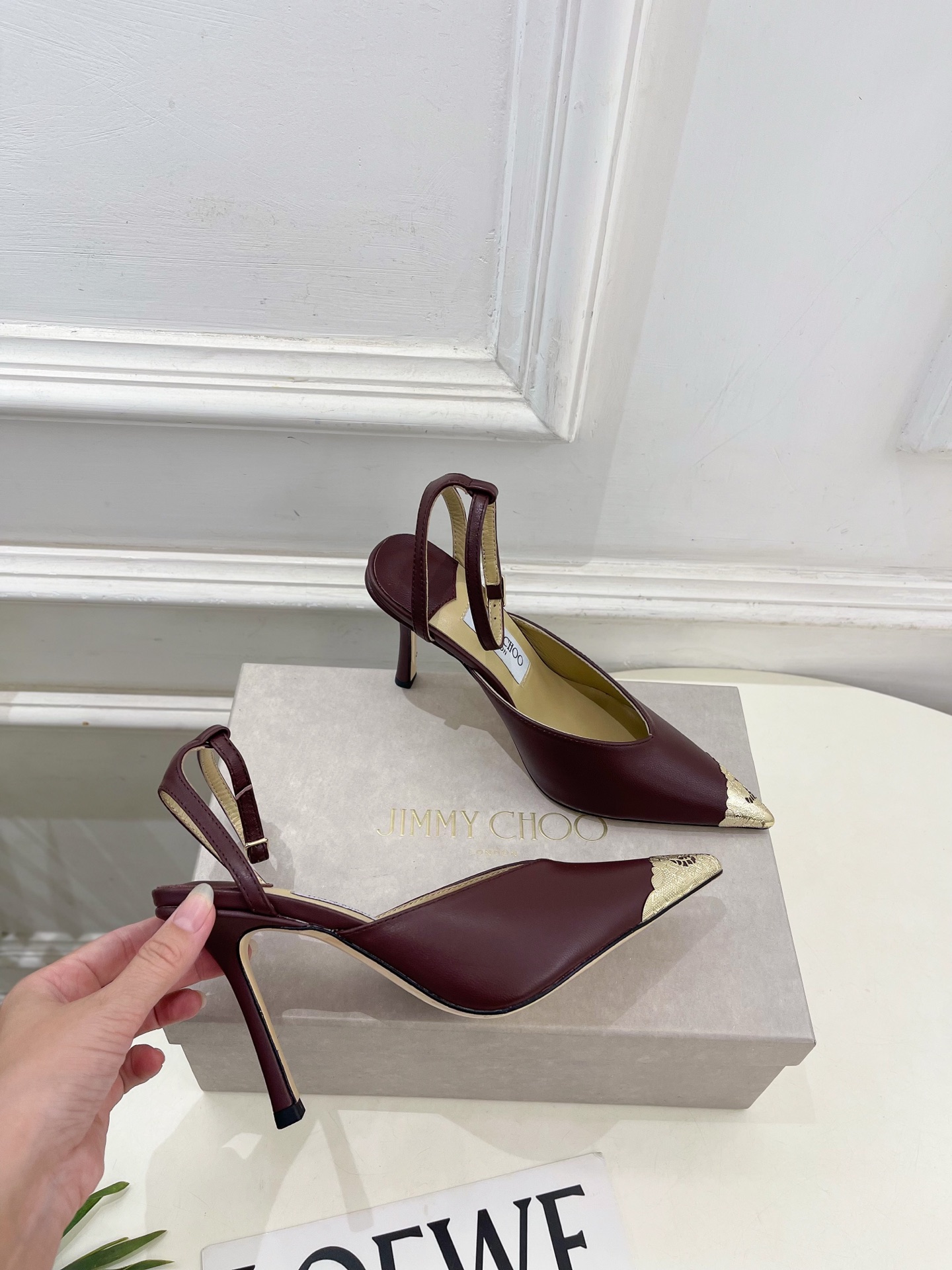 JimmyChoo 吉米周 26𝐬𝐬 ———      ✨ 2026新品 专柜最新JC金属头尖头高跟凉鞋  BS名媛气质