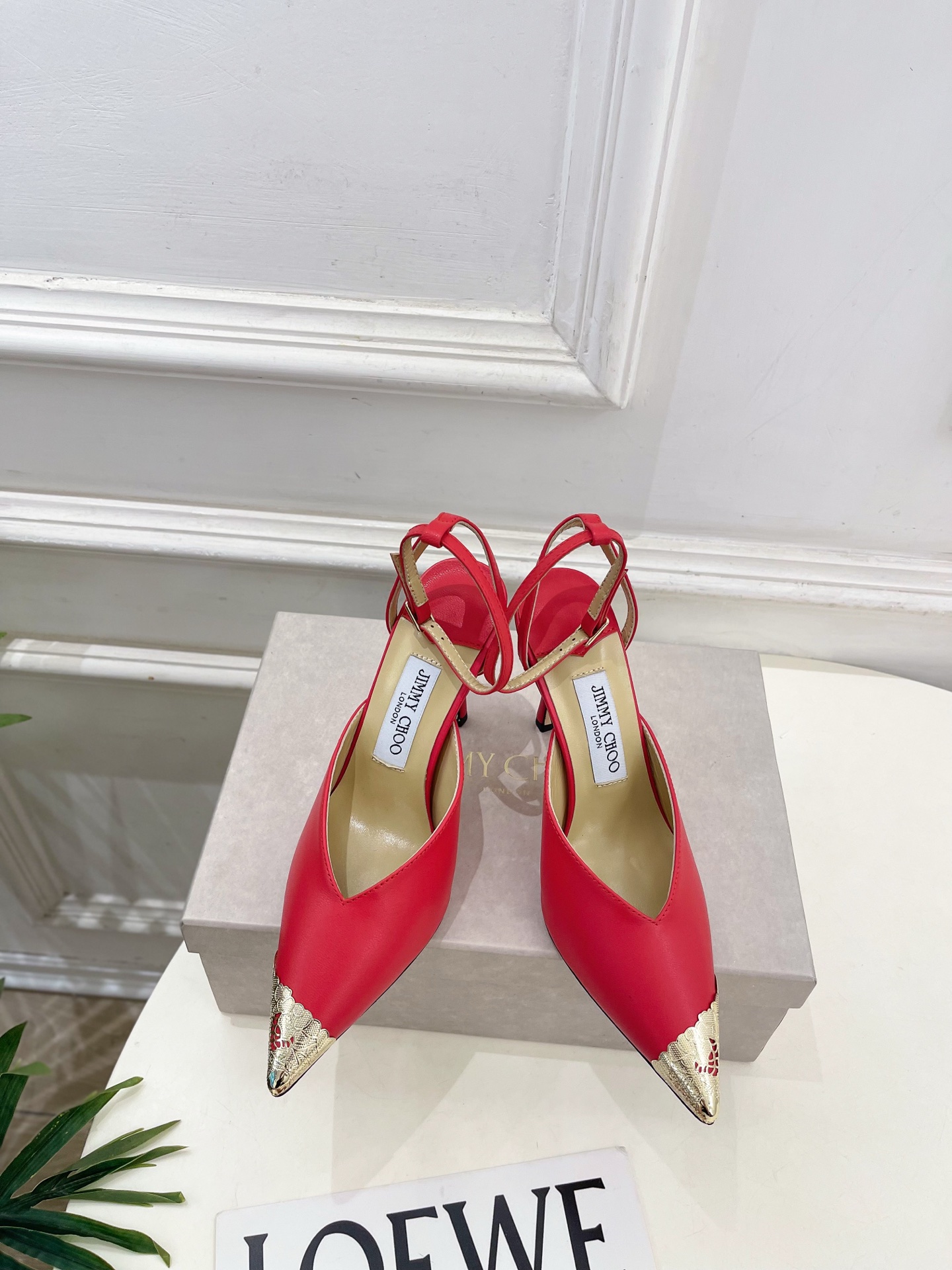 JimmyChoo 吉米周 26𝐬𝐬 ——— ✨ 2026新品 专柜最新JC金属头尖头高跟凉鞋 BS名媛气质 JimmyChoo 吉米周 26𝐬𝐬 ——— ✨ 2026新品 专柜最新JC金属头尖头高跟凉鞋 BS名媛气质