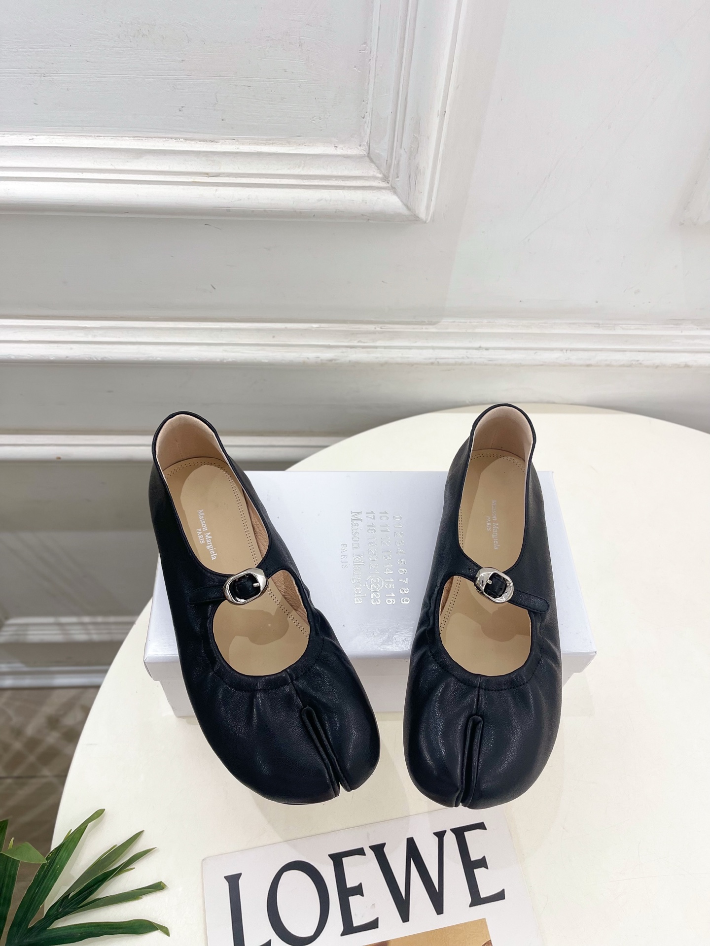 Maison Margiela· 马吉拉26𝐬𝐬 2026秋冬新品 MM6分趾玛丽珍芭蕾平底鞋———————— MM6 Maison Margiela· 马吉拉26𝐬𝐬 2026秋冬新品 MM6分趾玛丽珍芭蕾平底鞋———————— MM6