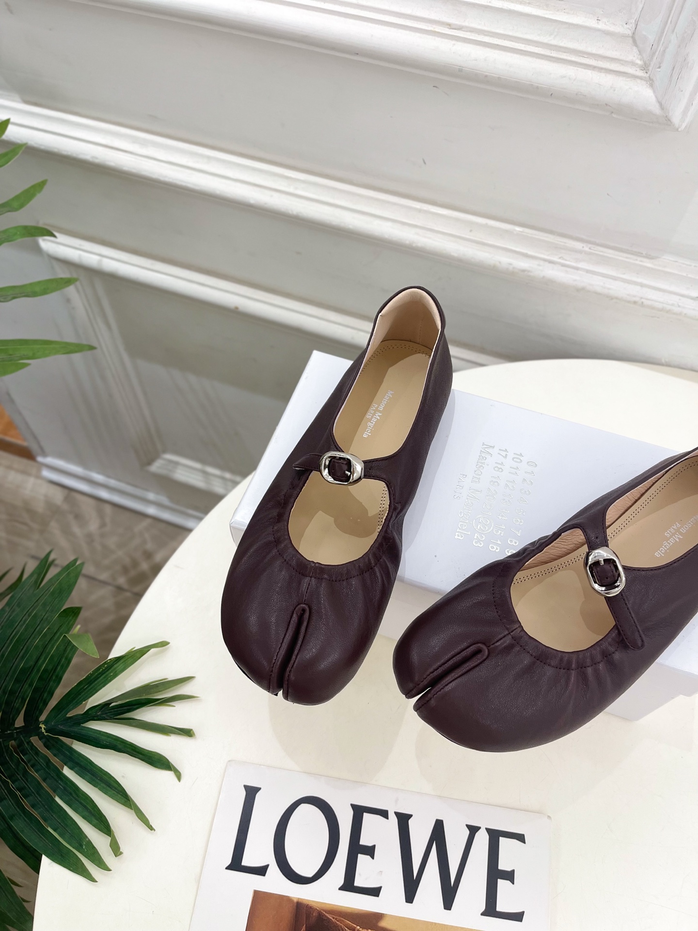 Maison Margiela· 马吉拉26𝐬𝐬 2026秋冬新品 MM6分趾玛丽珍芭蕾平底鞋———————— MM6 Maison Margiela· 马吉拉26𝐬𝐬 2026秋冬新品 MM6分趾玛丽珍芭蕾平底鞋———————— MM6