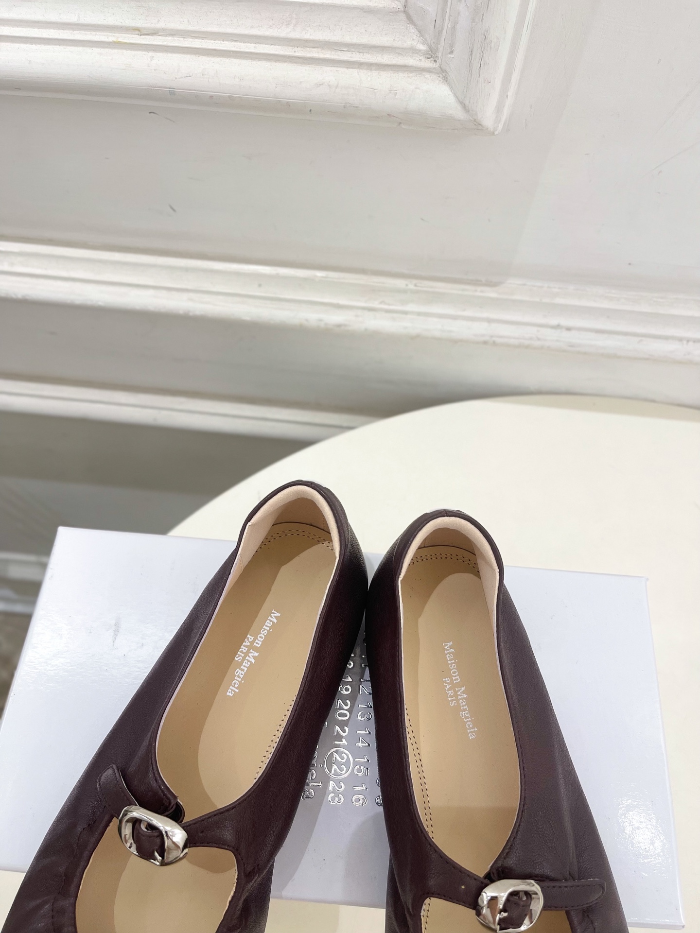 Maison Margiela· 马吉拉26𝐬𝐬 2026秋冬新品 MM6分趾玛丽珍芭蕾平底鞋———————— MM6 Maison Margiela· 马吉拉26𝐬𝐬 2026秋冬新品 MM6分趾玛丽珍芭蕾平底鞋———————— MM6